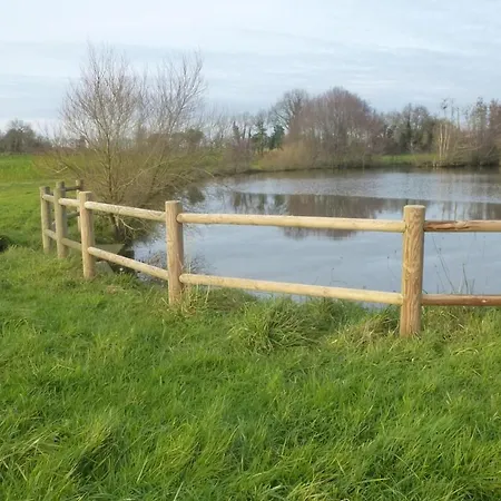 Rustique Avec Salle De Jeux Et Animaux En Campagne - Fr-1-426-336 Prázdninový dům
